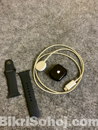 Apple Watch SE (GPS) (2nd Generation)